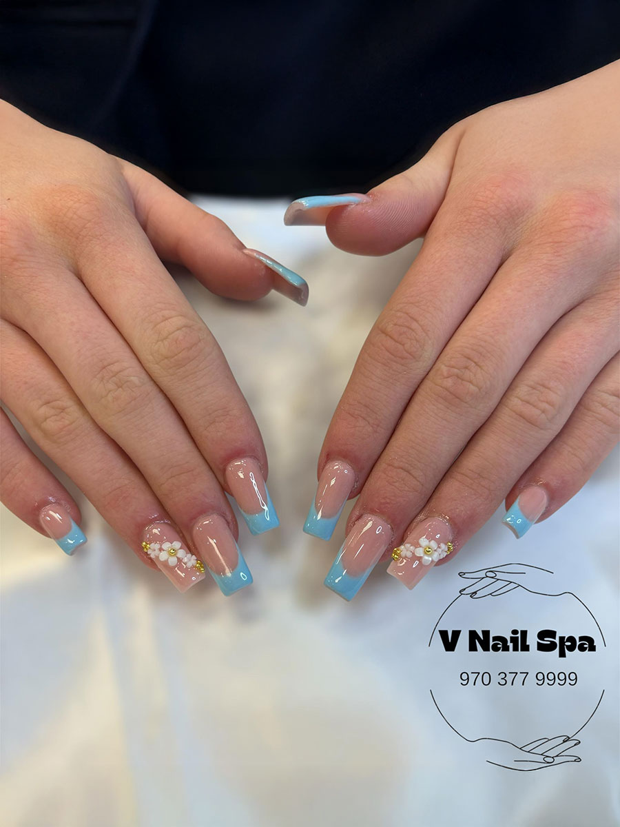 V Nail Spa