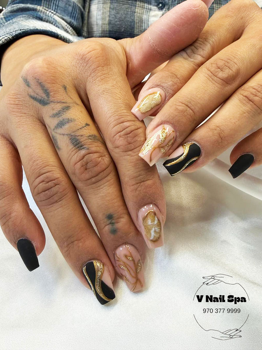 V Nail Spa